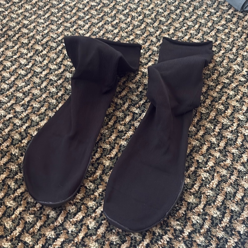 Yeezy Shoes